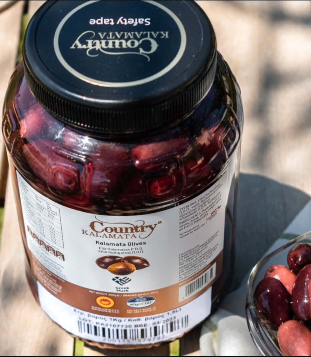 Country Kalamata Variety Olives 1.5LT - Oil Fans